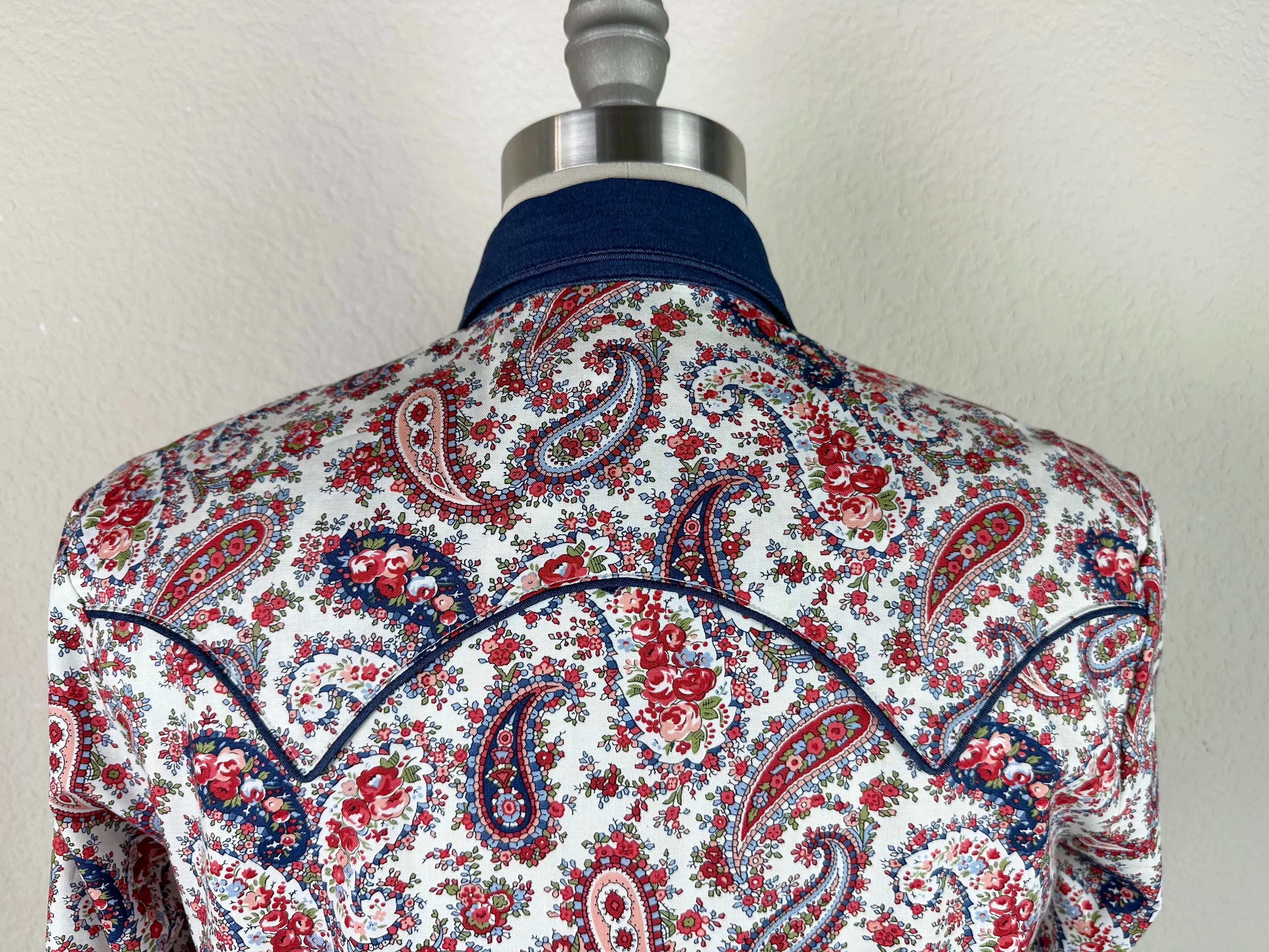 CR Western Pro Navy and Red Paisley - FINAL SALE